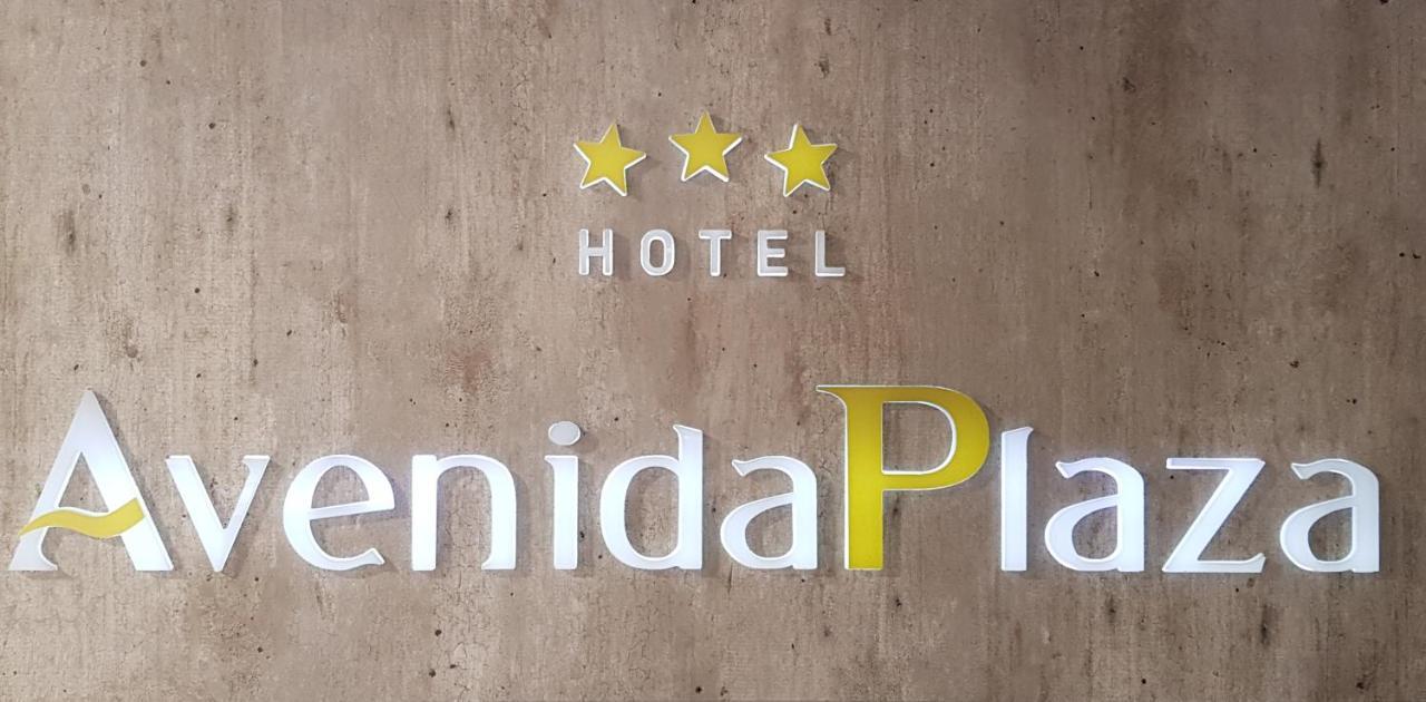 Hotel Avenida Plaza Alzira Bagian luar foto
