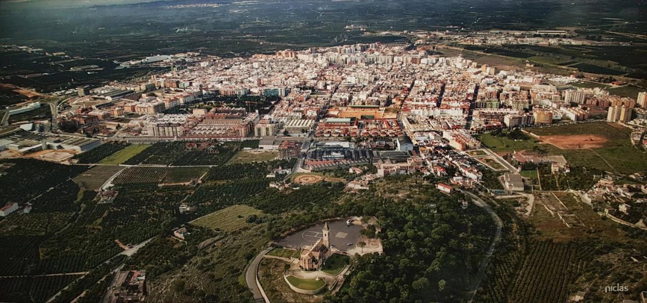 Hotel Avenida Plaza Alzira Bagian luar foto