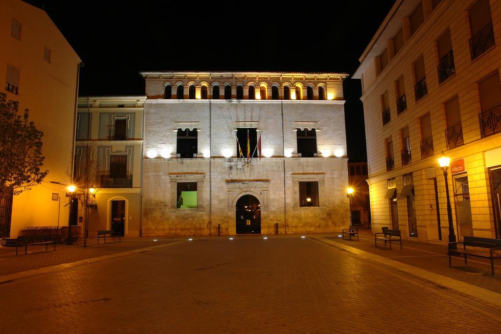Hotel Avenida Plaza Alzira Bagian luar foto
